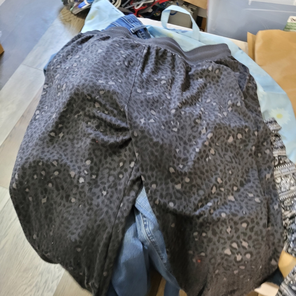 Black Leopard Print Lounge Shorts